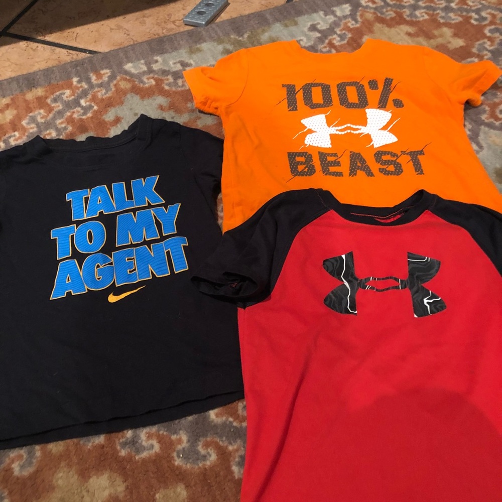 Bundle of 3 shirts
